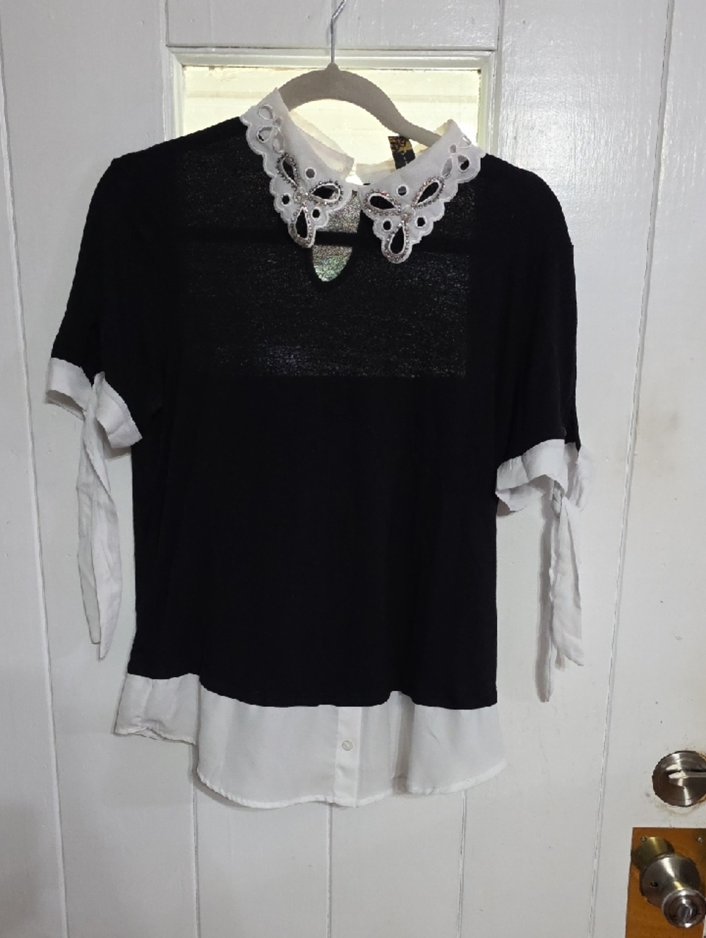 Misia Women's Blouse Black White Layered Look Rhinestone Collar Tie Sleeves Sz L
